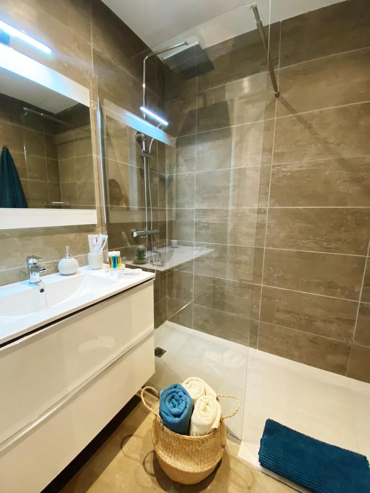 Apartamento En C/ Leon Y Castillo Arrecife  Ngoại thất bức ảnh